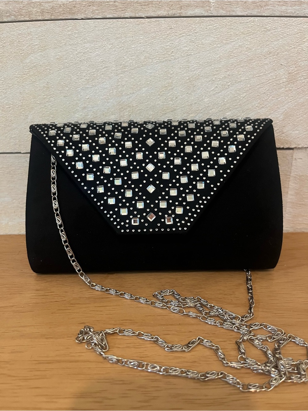 Black Embellished Evening Clutch with Chain Strap - Picture 5 of 8